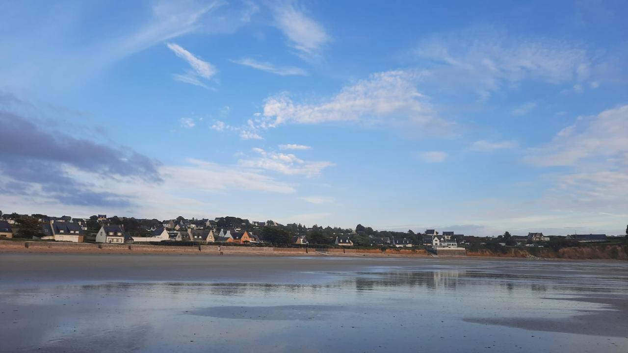 Jolie Maison De Campagne A 2Km De La Mer Plomodiern Luaran gambar